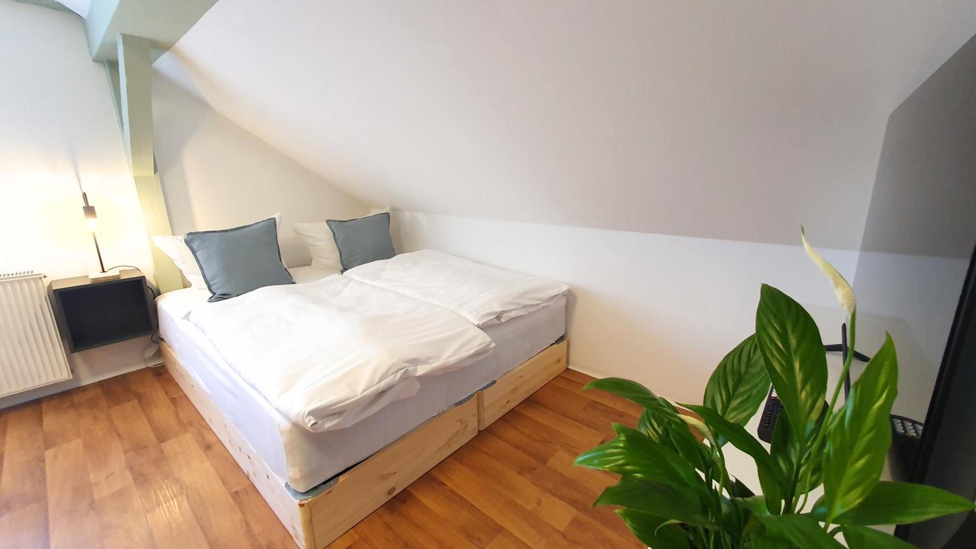 Good Stay Aparthotel Mit Kostenlosen Parkplaetzen Dresde Extérieur photo